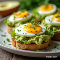 Creamy Avocado Egg Salad No Mayo Recipe for Lunch