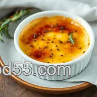 How to Bake Savory Cr&egrave;me Br&ucirc;l&eacute;e with Herbs: An Amazing Twist!