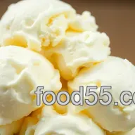 Easy Homemade Vanilla Bean Ice Cream Recipe (No Machine!)