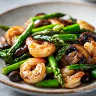 Shrimp and Asparagus Stir Fry: Velvety and Crisp