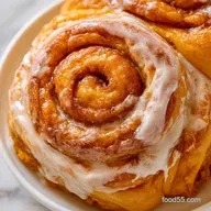 Pumpkin Cinnamon Rolls with Sourdough