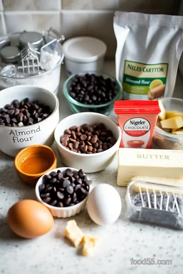 Heavenly Mini Skillet Cookie with Almond Flour ingredients